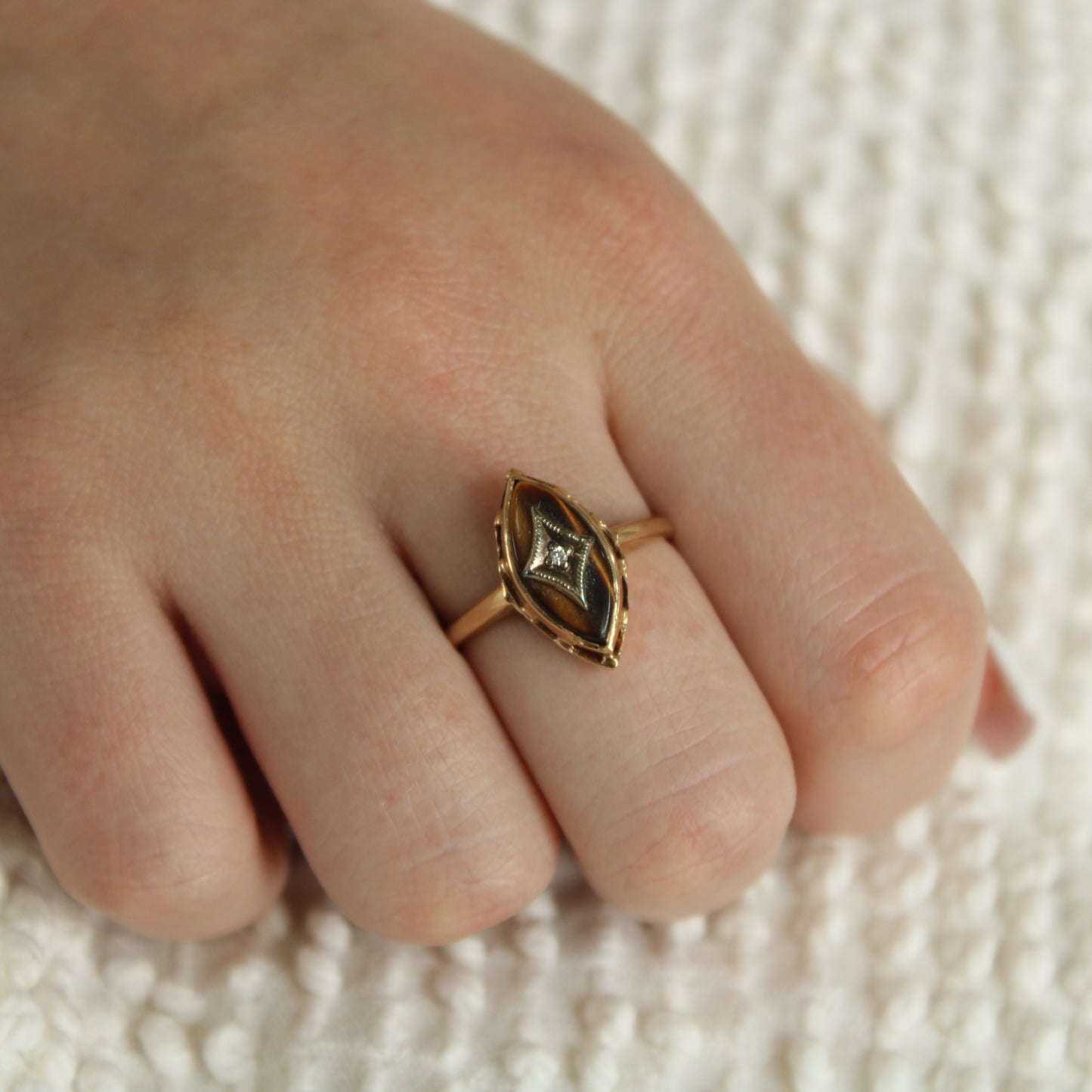 Antique 10kt Yellow Gold Tigers Eye Diamond Art Deco Cocktail Statement Ring