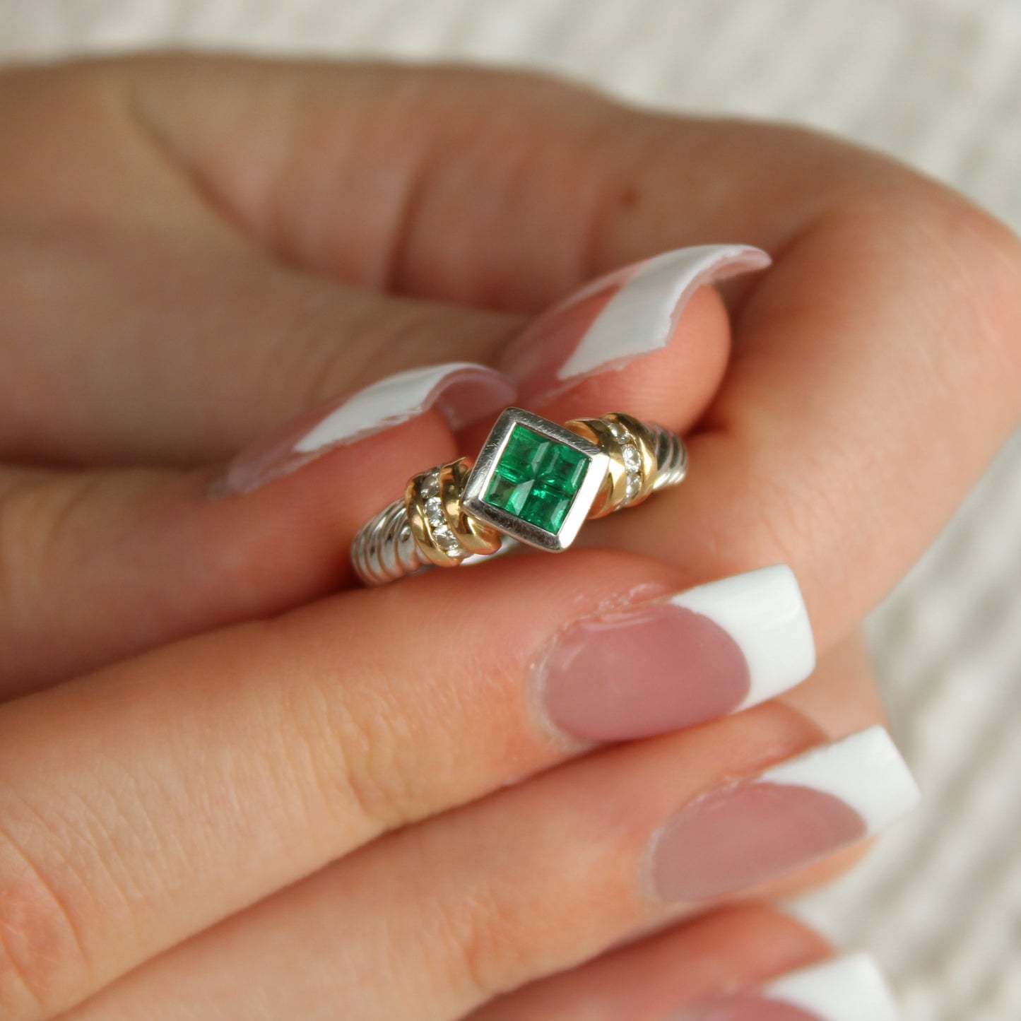 14kt Two Tone Gold Diamond Colombian Emerald White Yellow Twist Cable Ring