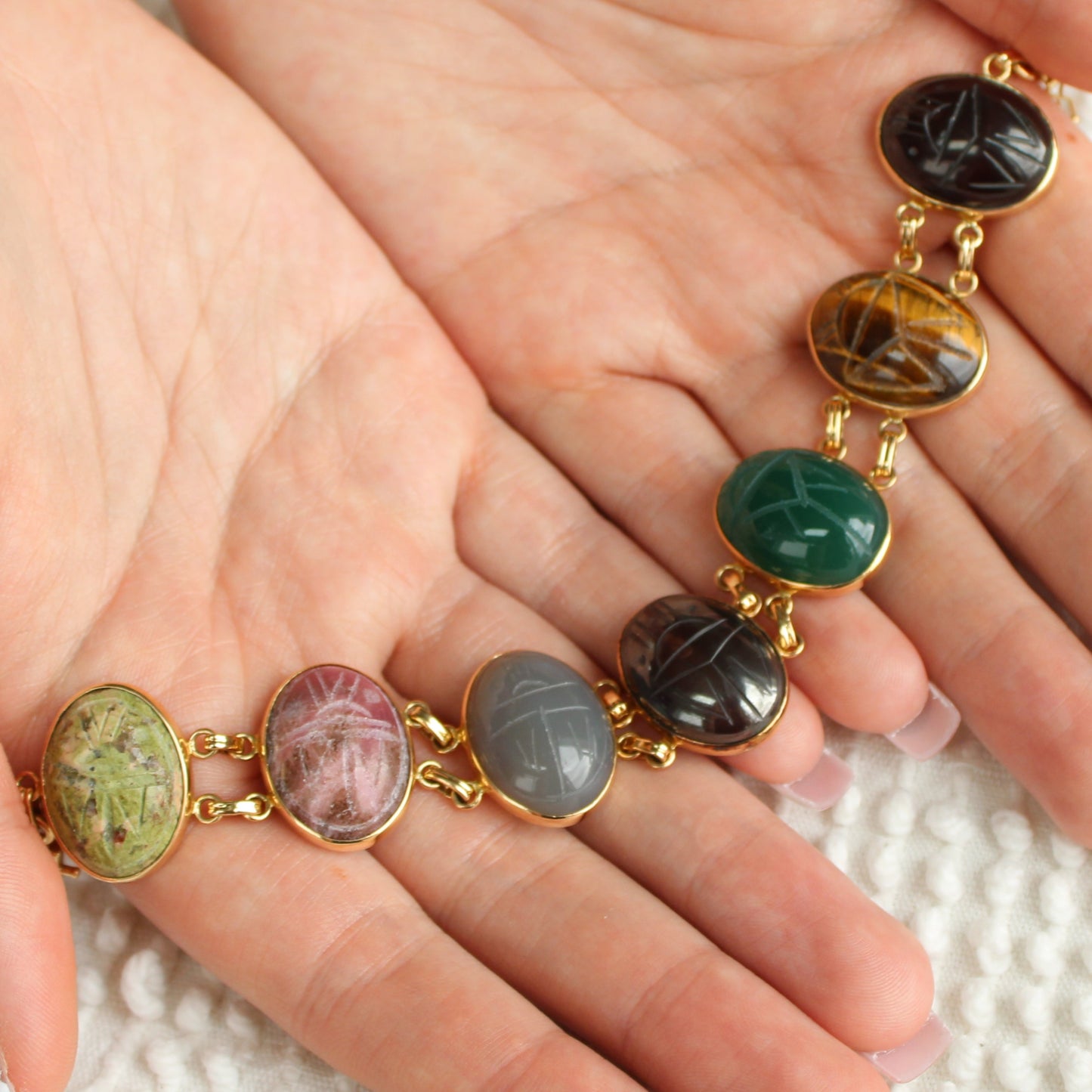 Vintage WRE 14kt Yellow Gold Large Scarab 7 Multi Gemstone Bracelet