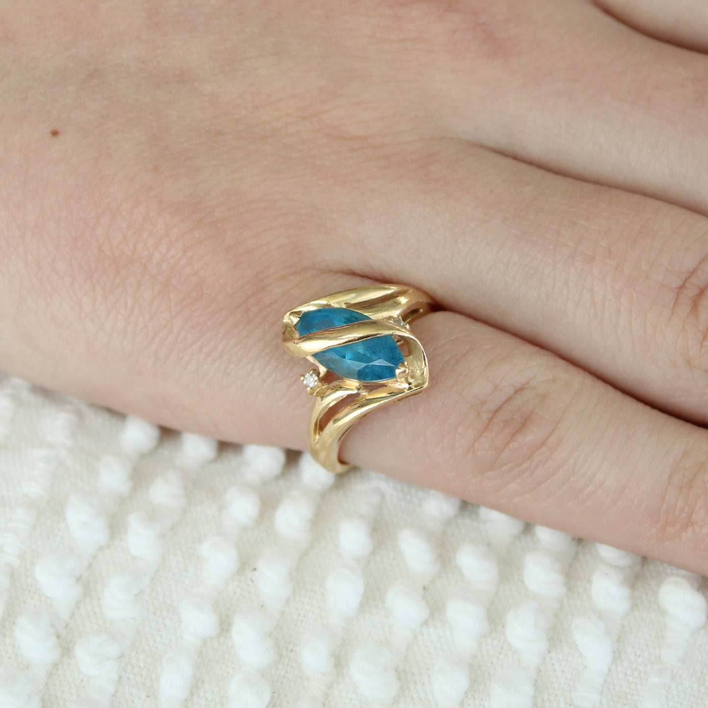 14kt Yellow Gold Diamond Blue Topaz Marquise Ribbon Wrap Cocktail Ring