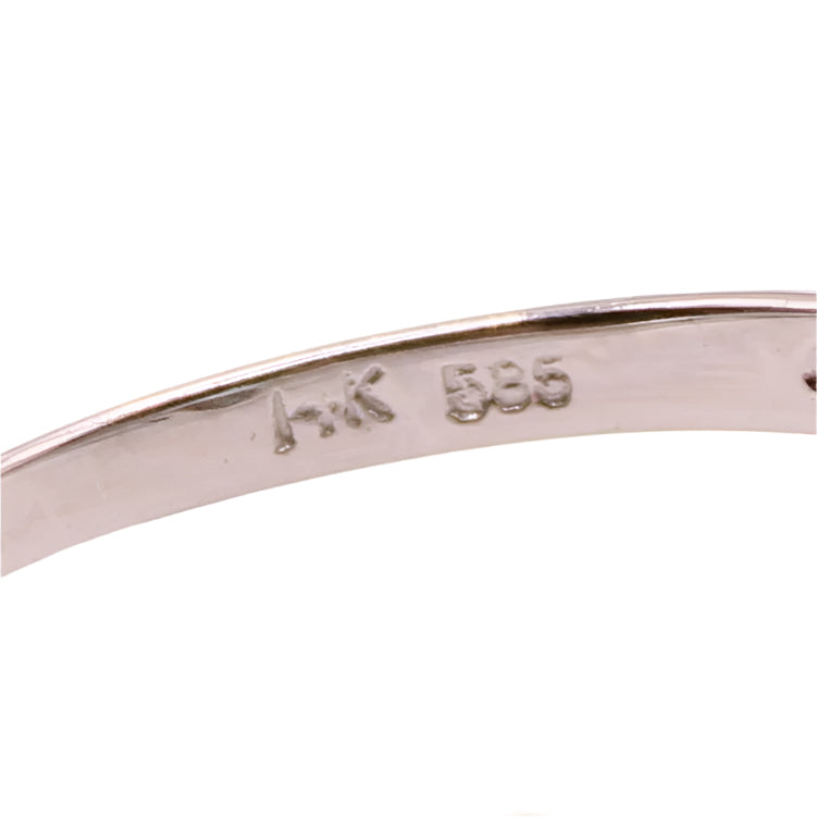 14kt White Gold Oval Aquamarine Light Blue Cocktail Solitaire Birthstone Ring