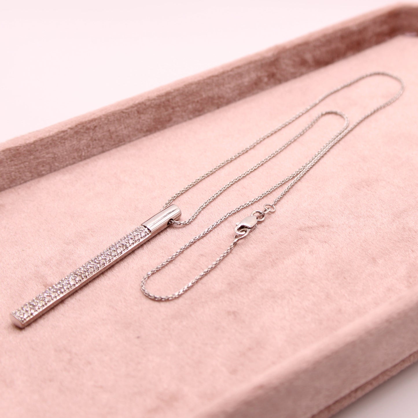 14kt White Gold Diamond Pave Vertical Bar Pendant Wheat Chain Necklace