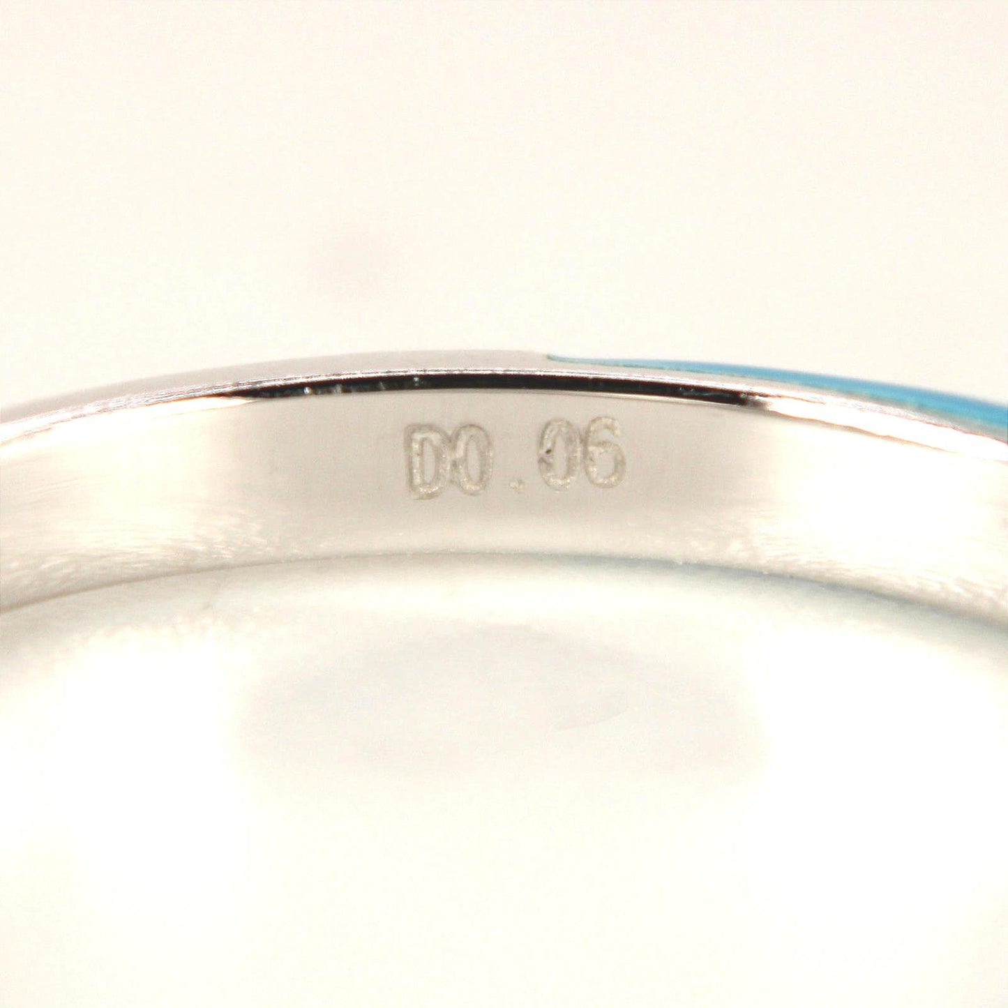 14kt White Gold Blue Enamel Three Diamond Bezel Stacking Ring Size 7