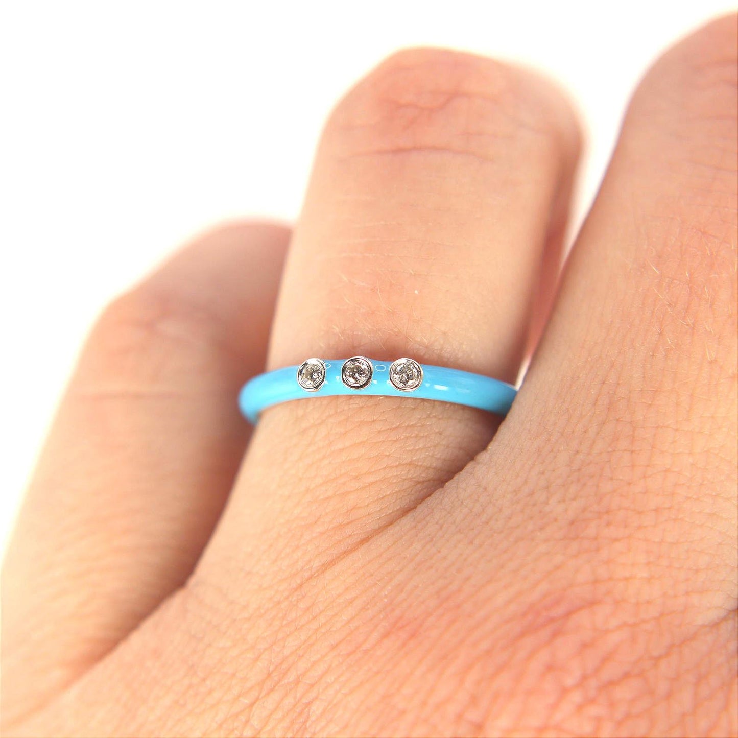 14kt White Gold Blue Enamel Three Diamond Bezel Stacking Ring Size 7