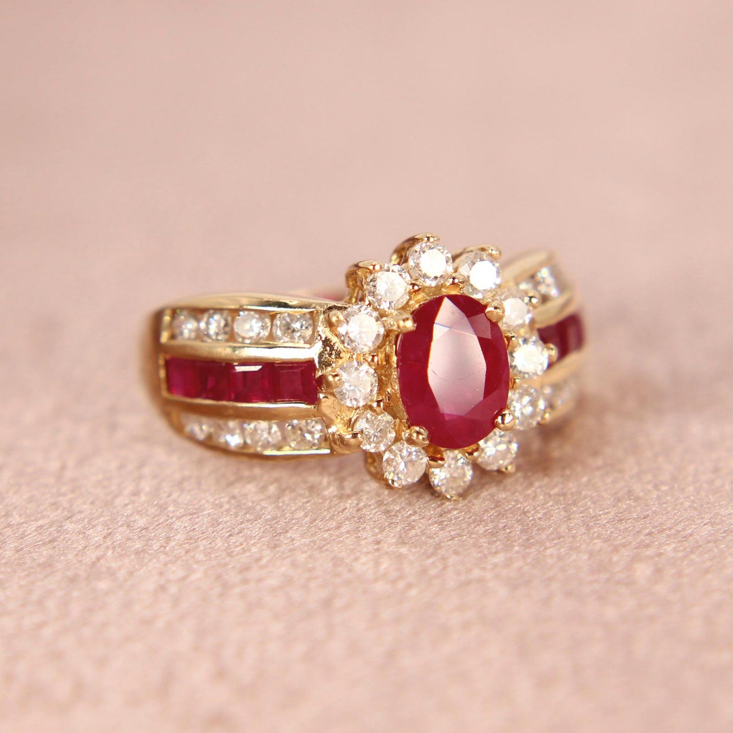 Vintage 14kt Yellow Gold Natural Ruby & Diamond Engagement Ring Size 6.5