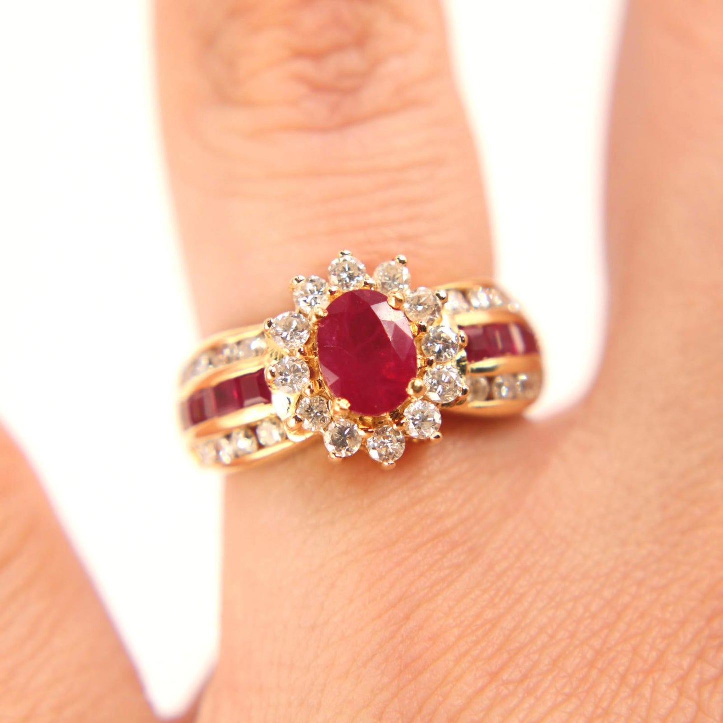 Vintage 14kt Yellow Gold Natural Ruby & Diamond Engagement Ring Size 6.5