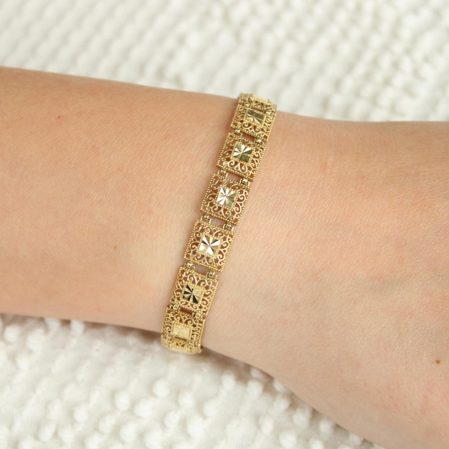 Vintage 10kt Yellow Gold Square Link Ornate Open Filigree Wide Bracelet 7”
