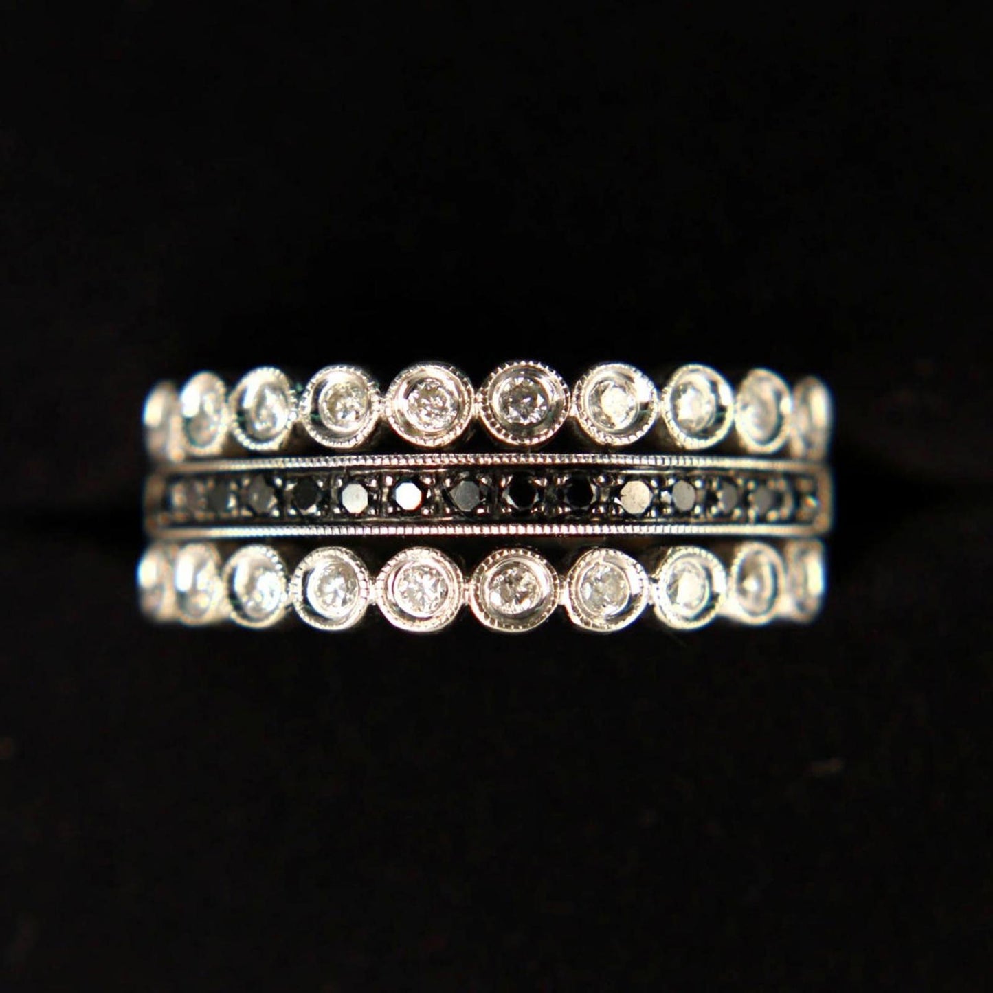 14kt White Gold Diamond & Black Diamond Milgrain Bezel Stacker Ring Size 6