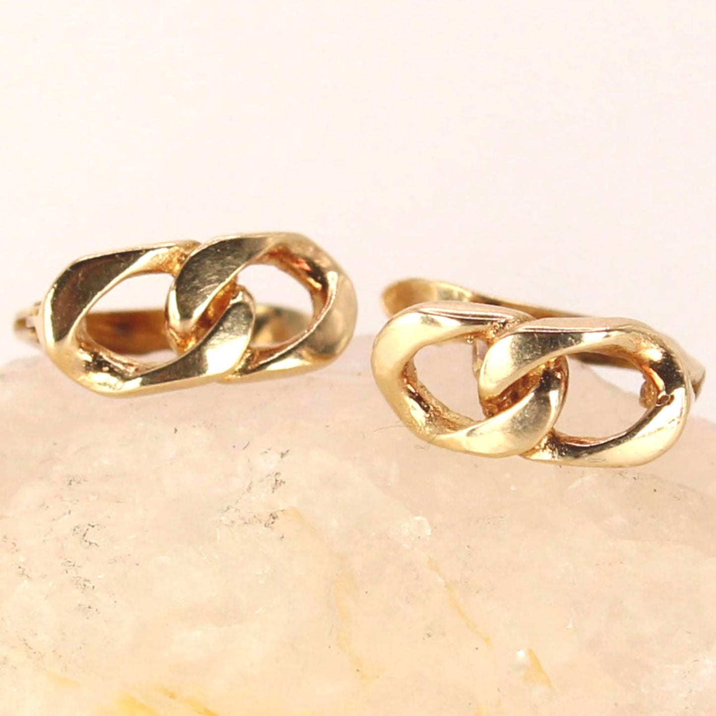 Vintage 14k Yellow Gold Chain Miami Curb Link Clip Earrings 13mm