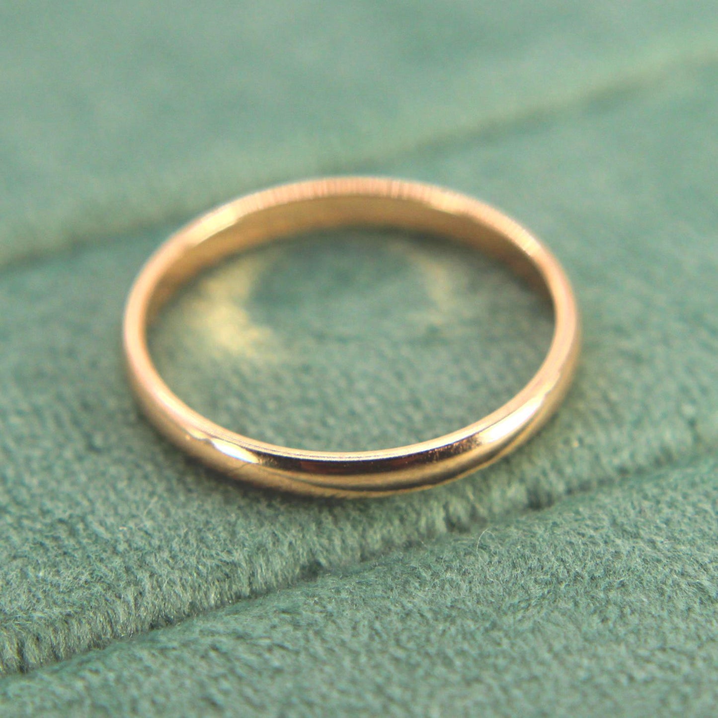 Vintage 14kt Rose Gold Plain Band Ring 2.2mm Classic Wedding Stacking Size 7