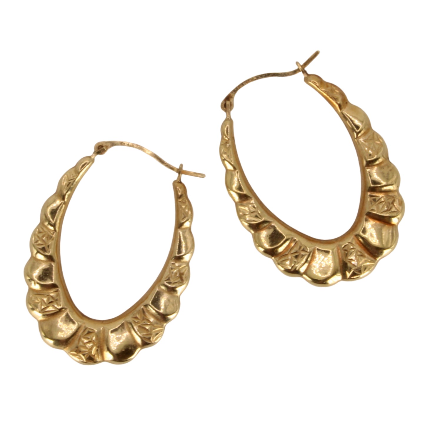 14kt Yellow Gold Scalloped Texture Pattern Round Oval Hoop Earrings 1.25"