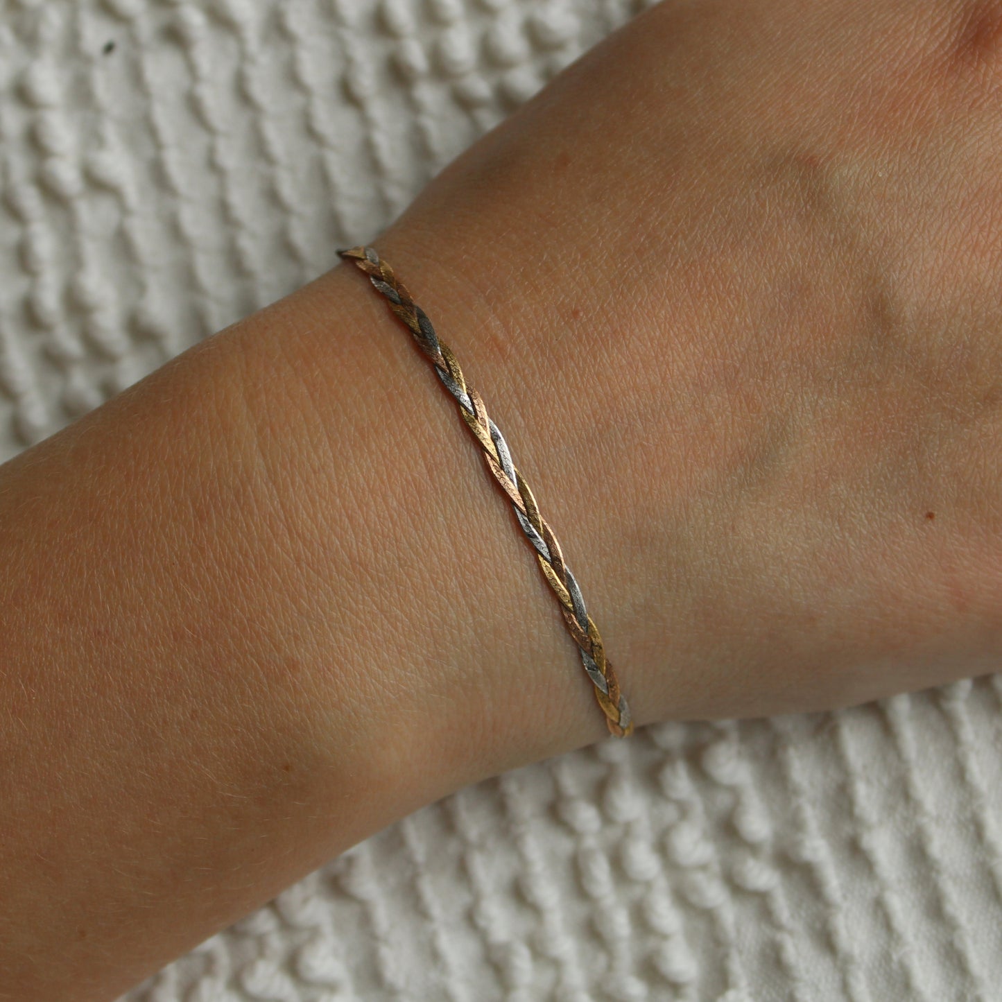 14kt TriColor Yellow White Rose Braided Dainty Chain Link Bracelet