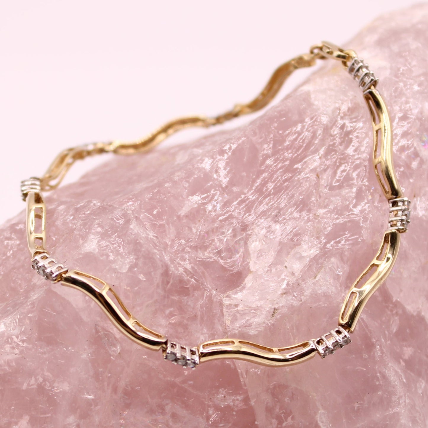 10kt Yellow Gold Diamond 0.35CT Wavy Curve Chain Link Bracelet 6.5"