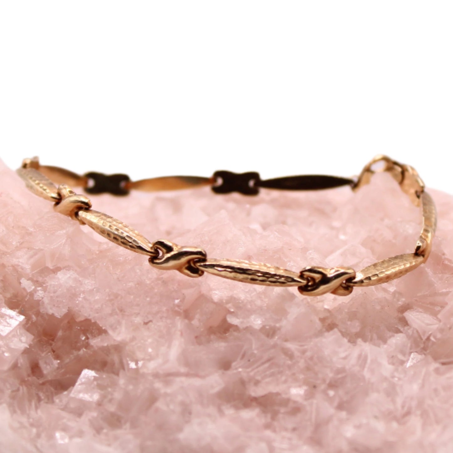 Oroamerica 10kt Yellow Gold Textured Puff Cross Link Bracelet 7"