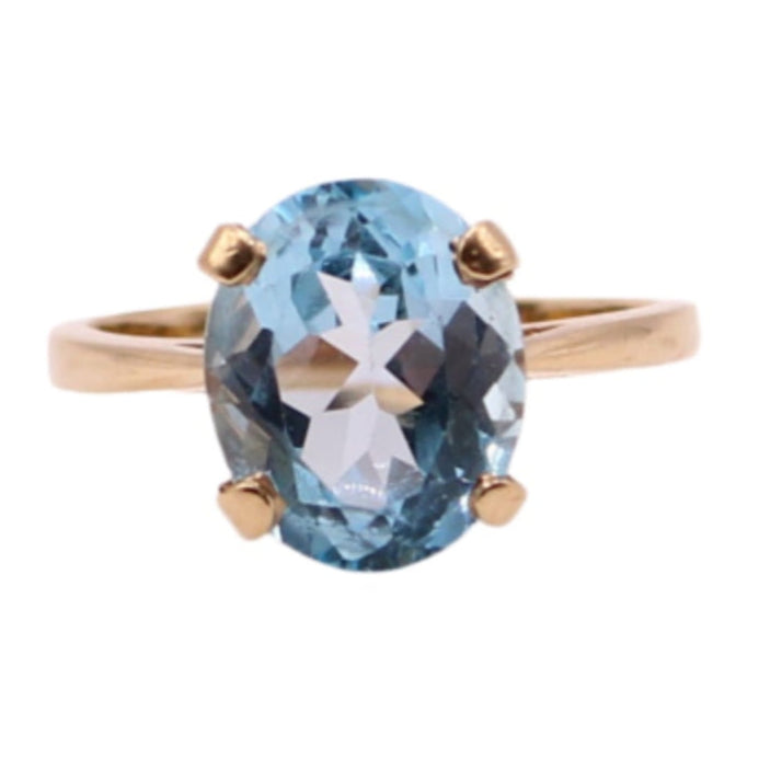 14kt Yellow Gold Oval Swiss Blue Topaz Cocktail Ring