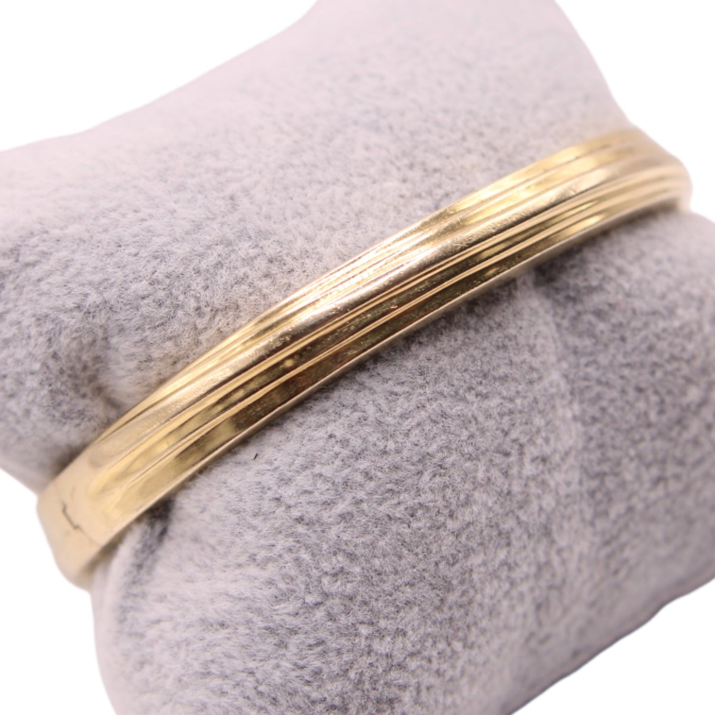 Vintage 14k Yellow Gold Hinged Bangle Bracelet