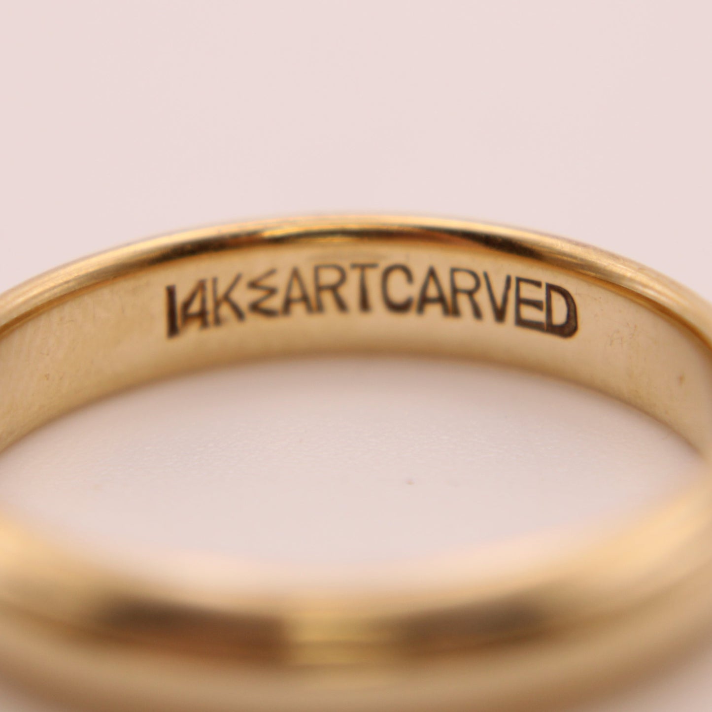 ArtCarved Vintage 14kt Yellow Gold Plain Edged Stacker Minimalist Band Wedding or Thumb Ring