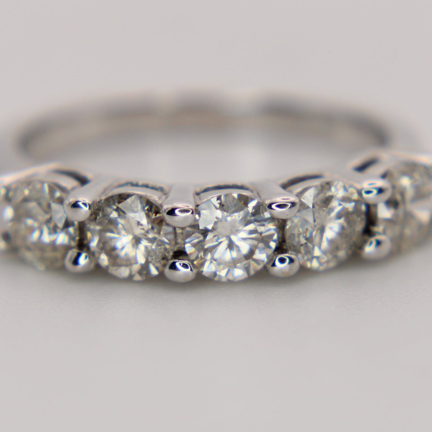 14kt White Gold Diamond Five Stone Journey Anniversary Band Ring