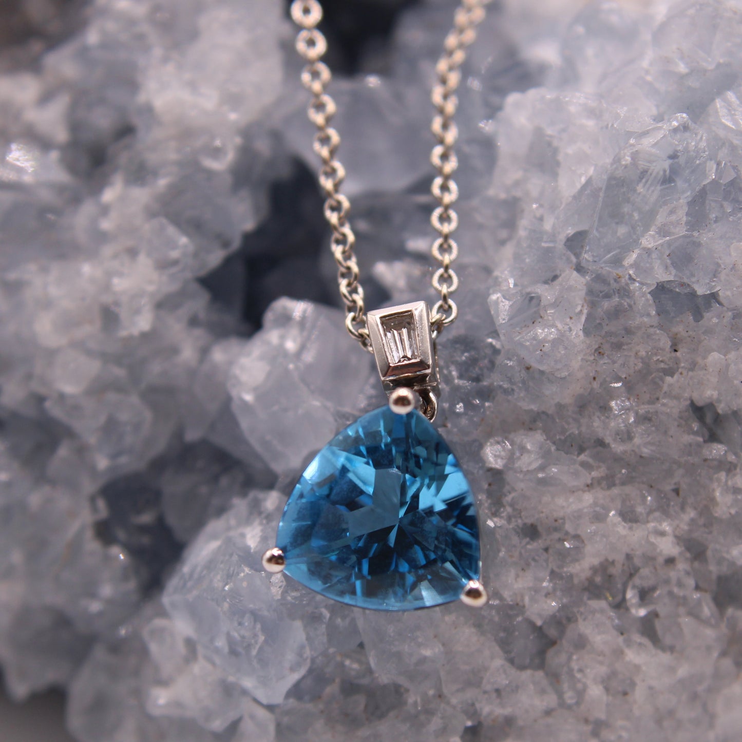14kt White Gold Trillion Blue Topaz Baguette Diamond Cable Chain Necklace
