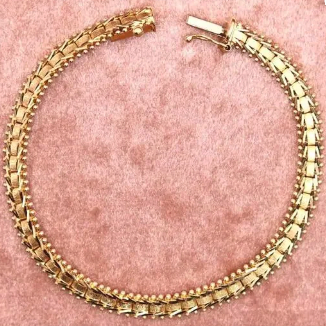 Vintage Imperial 14k Yellow Gold Woven Chevron Pattern Link Bracelet 6.5"