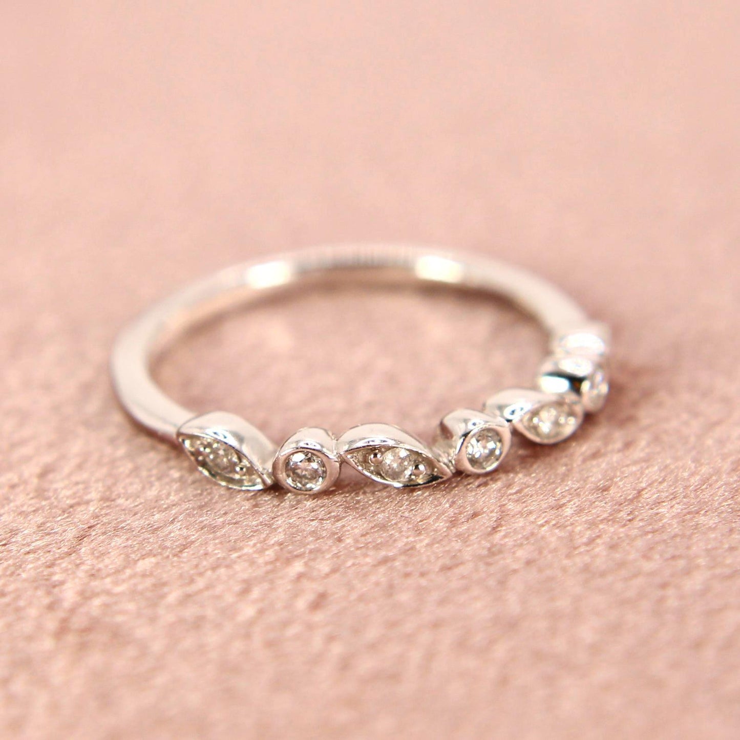 10kt White Gold Diamond Stacker Ring 0.06 cttw Delicate Band Size 4.5