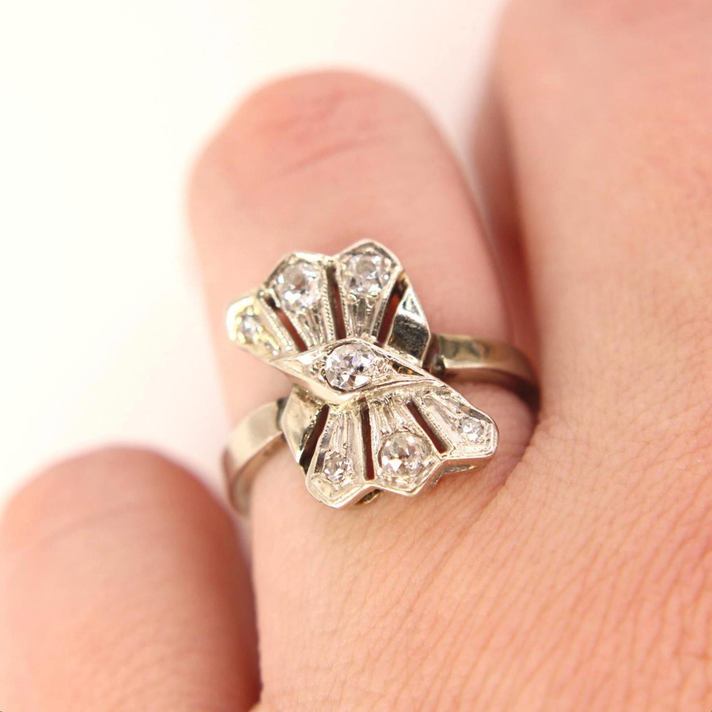 Antique 14kt White Gold Natural Old Mine Cut Diamond Cocktail Fan Ring Size 7